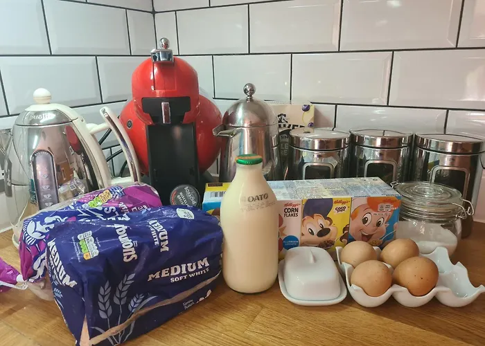 Homestay Large Ensuite Twin At Fir Tree